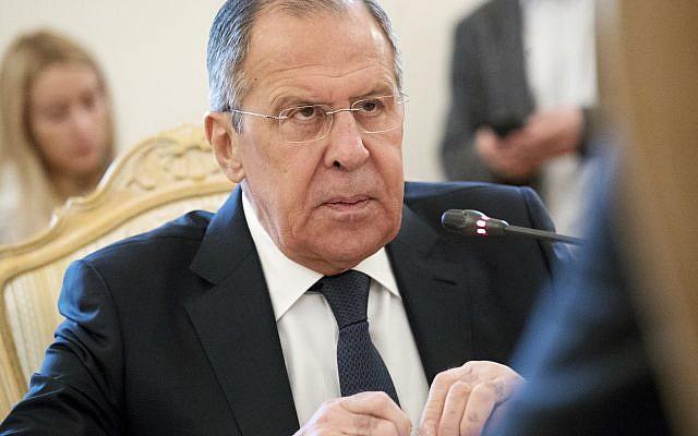 Lavrov figyelmeztetett arra, hogy Oroszország kész felülvizsgálni rakétatelepítési moratóriumát, ha a helyzet nem változik.