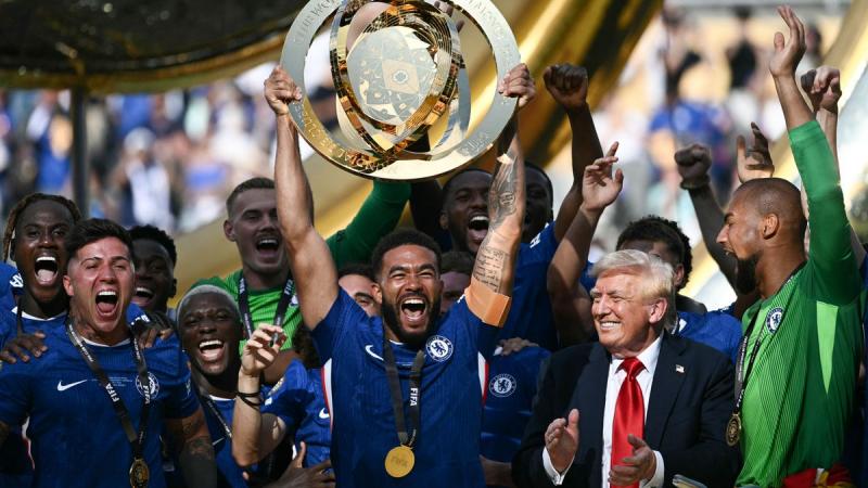 Luis Enrique haragja nem ismert határokat, míg a Chelsea játékosai diadalmasan ünnepeltek - a hazai hírességek is megosztották véleményüket a mérkőzésről.