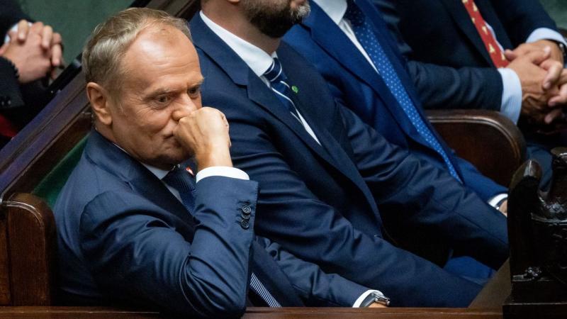 A tuskék pénzét jachtokra és féktelen bulikra is elköltötték.