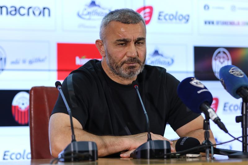 Bajnokok Ligája: A Qarabag trénere merész döntésekkel rukkolt elő