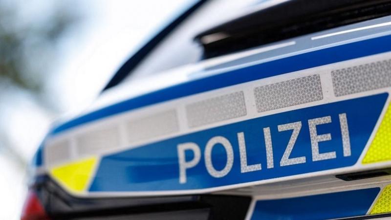 Egy szíriai fiatalembert előzetes letartóztatásba helyeztek, miután erőszakos cselekményekkel vádolták meg.