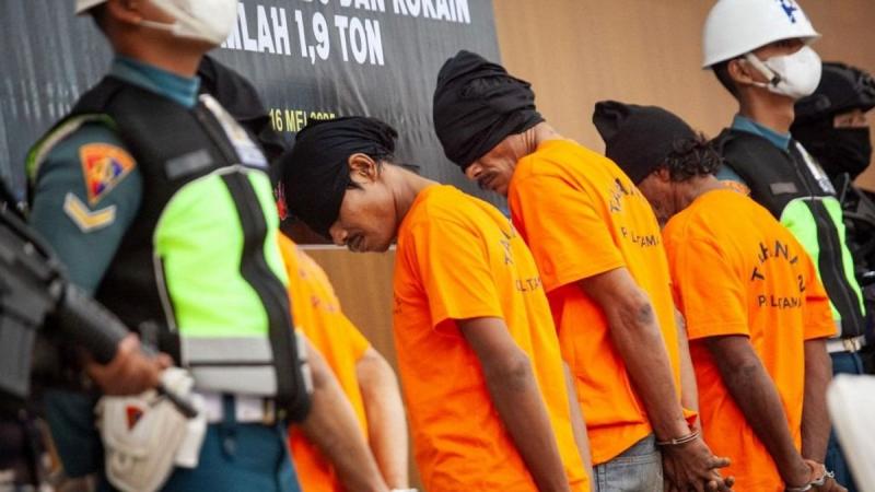 Kontinenseken átívelő rajtaütés: a hatóságok lekapcsolták a magyar irányítás alatt álló nemzetközi drogkartellt.